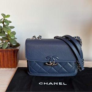 —- NO SALE —- CHANEL CC Box Flap Bag Quilted Calfskin